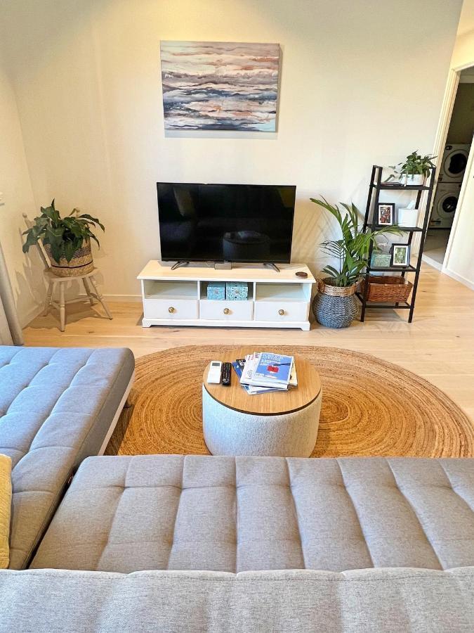 Industrial Yet Modern, 1Bd 1Bth Apt - Woden Phillip Eksteriør billede